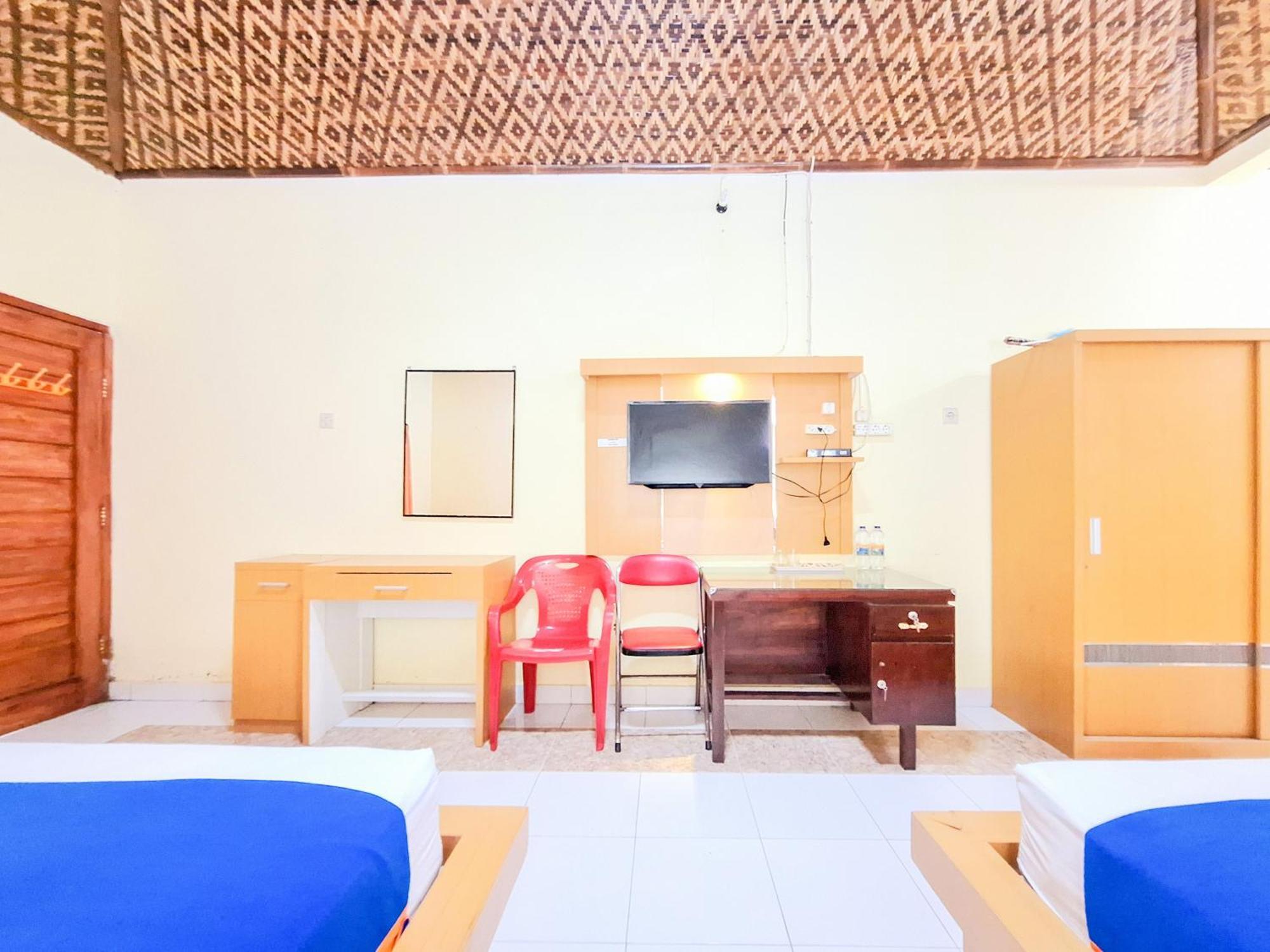 Hotel Family Syariah 1 Parangtritis Redpartner Exteriör bild