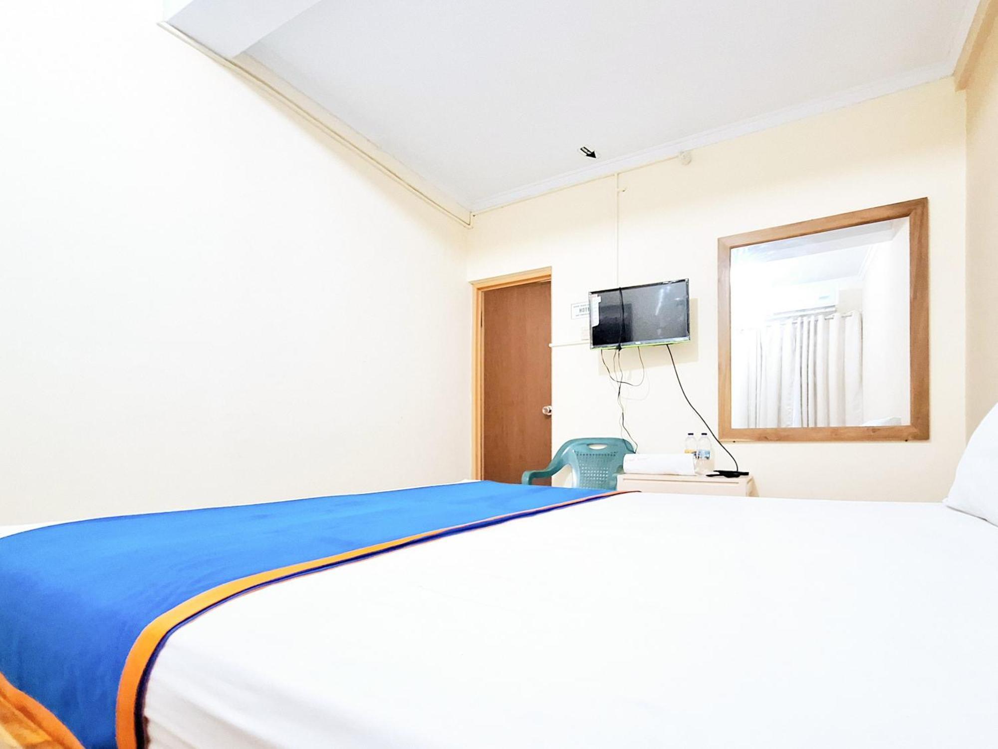 Hotel Family Syariah 1 Parangtritis Redpartner Exteriör bild